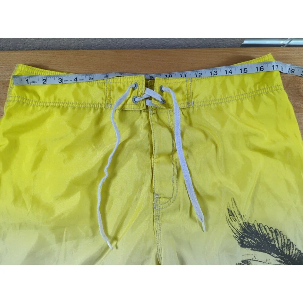 American Eagle Swim Trunks Board Shorts Men's 34 Yellow Eagle Print Beach Surf